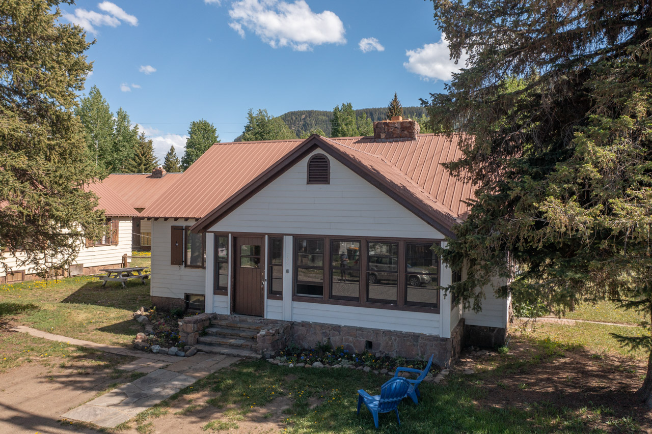 SOLD: 104 Gothic Avenue